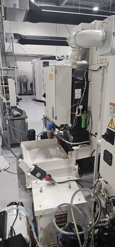 Centro de usinagem FANUC Robodrill α-d21MiB5 Plus