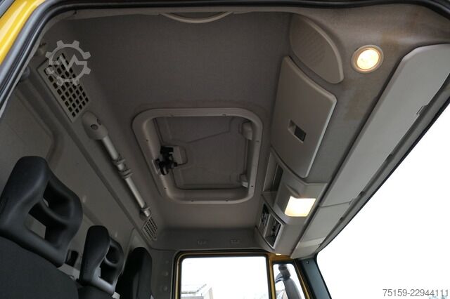 Φορτηγό κουτί (κουρμπαριστό) iveco EuroCargo ML 120 E28/P