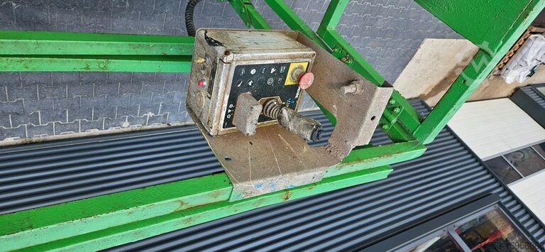 Podnośnik nożycowy Genie GS 2665 ic