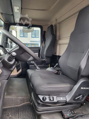 Kombi vozilo sa ceradom MAN TGL 8.180 BL * Klima * AHK Kugel+Maul