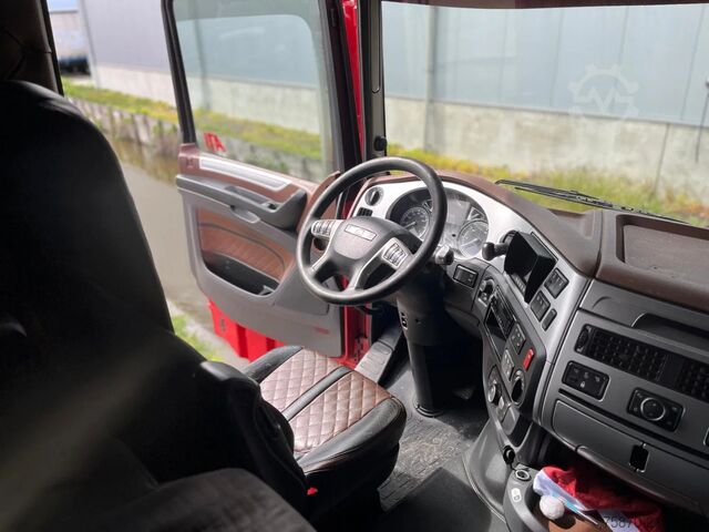 Fülke DAF XF 530 FT cabine