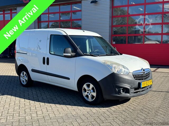 Karavan sa visokim krovom Opel Combo 1.3 CDTi ecoflex edition