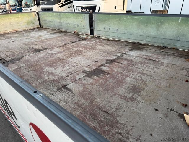 Furgon de băuturi MERCEDES-BENZ 914 * PRITSCHE * GETRÄNKE * ORG KM*6 ZYLINDER *