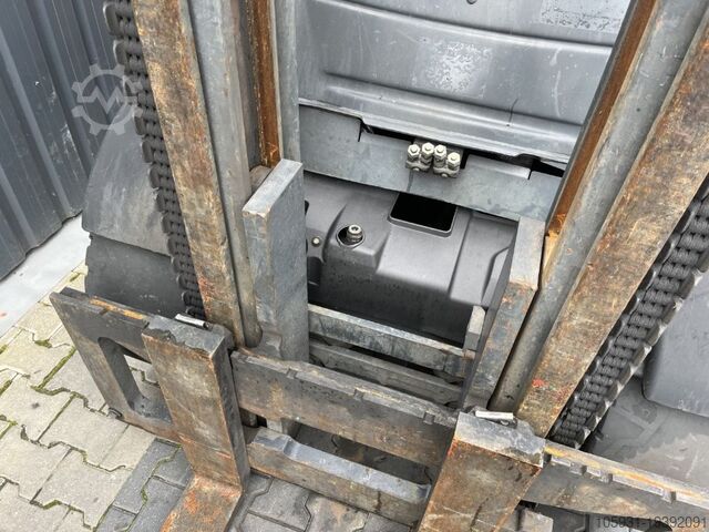 Stivuitoare diesel Linde H50D-01