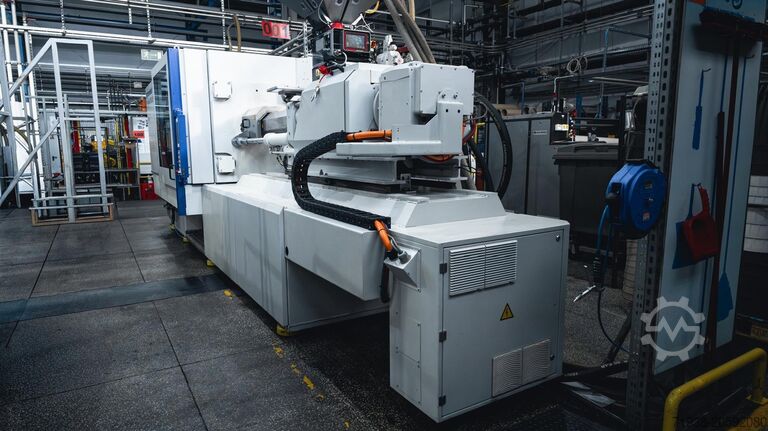 Formsprutningsmaskin BATTENFELD TM Xpress 350/2250