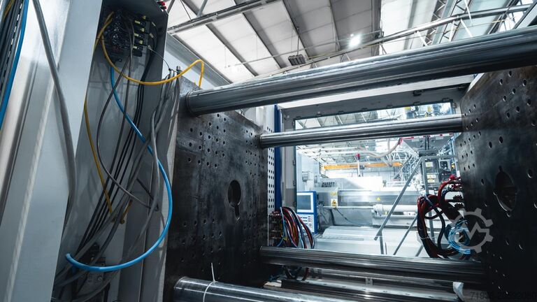 Formsprutningsmaskin BATTENFELD TM Xpress 350/2250