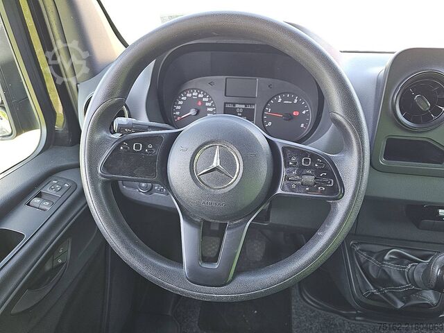 Kombi med högt tak MERCEDES-BENZ SPRINTER 316 L1H1 Trekhaak Navi