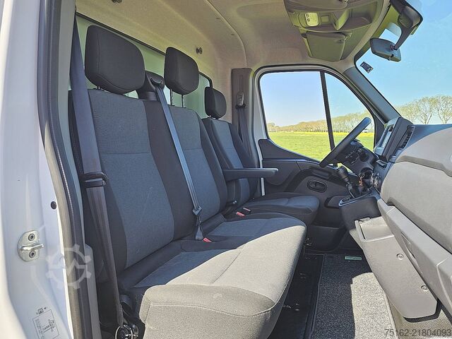 Walizka RENAULT MASTER 2.3 Bakwagen Laadklep!