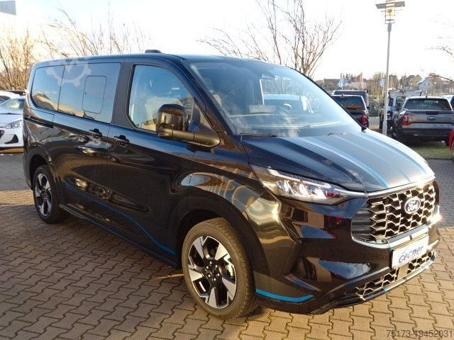 Minibus FORD Tourneo Custom 2.0L Sport 4x4 AT AHK Stndhzg B&O