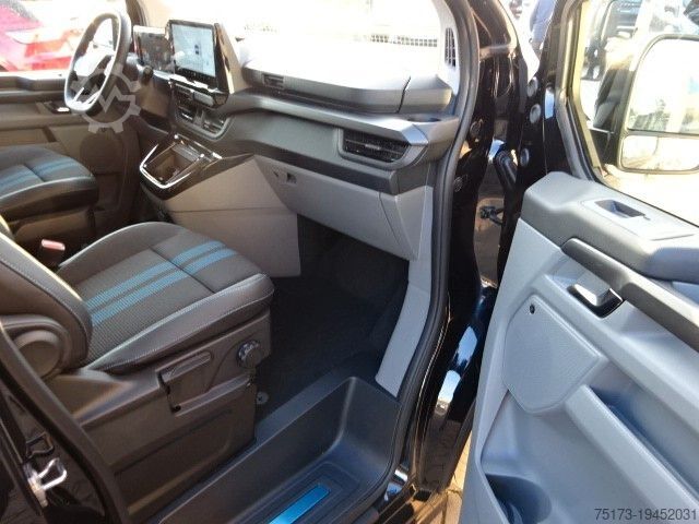 Minibus FORD Tourneo Custom 2.0L Sport 4x4 AT AHK Stndhzg B&O