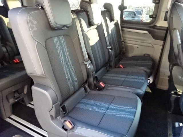 Minibus FORD Tourneo Custom 2.0L Sport 4x4 AT AHK Stndhzg B&O
