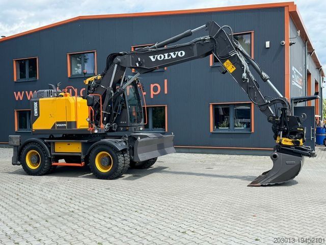 Excavator pe roți VOLVO EWR150E Mobilbagger mit ROTATOR ENCONG EC319