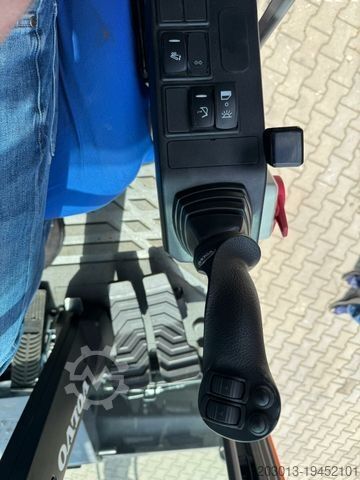 Excavator pe roți VOLVO EWR150E Mobilbagger mit ROTATOR ENCONG EC319