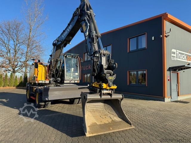 Excavator pe roți VOLVO EWR150E Mobilbagger mit ROTATOR ENCONG EC319