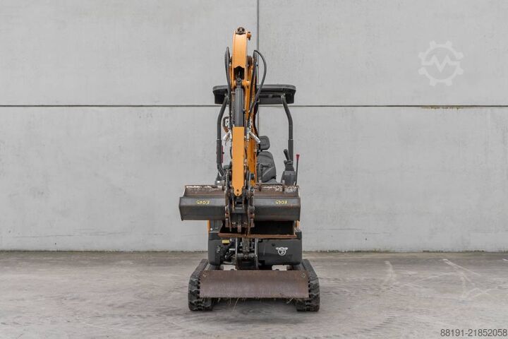 Minigraafmachine CASE CX 17 C