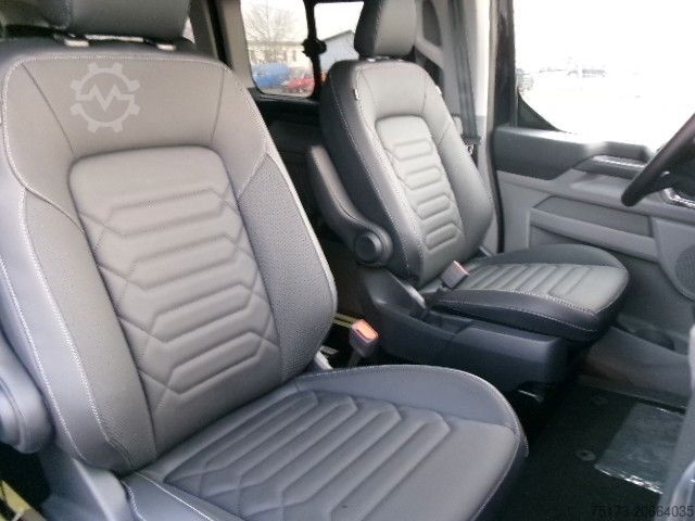 Minibuss FORD Tourneo Custom 320L2 AT Titanium AHK ACC Stndhz