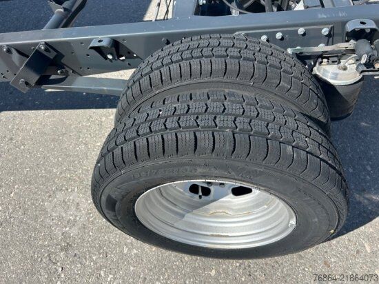 Πλαίσιο βαν IVECO DAILY 40 - 180 FAHRGESTELL, E6 OHNE MOTOR/OHNE GETRIEBE