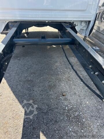 Πλαίσιο βαν IVECO DAILY 40 - 180 FAHRGESTELL, E6 OHNE MOTOR/OHNE GETRIEBE