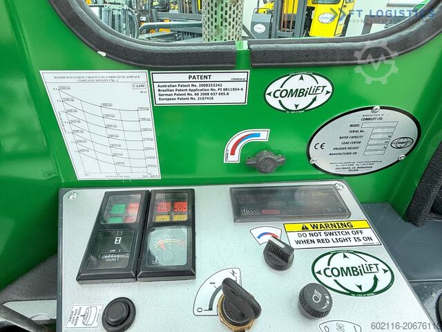 4-vägs gaffeltruck Combilift C4000 / GAS / 9300MM / FREE-LIFT / CABIN