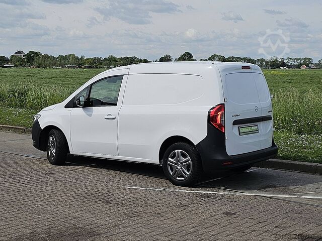 Walizka MERCEDES-BENZ CITAN 108 CDI Mbux 3-Zits Euro6 AC