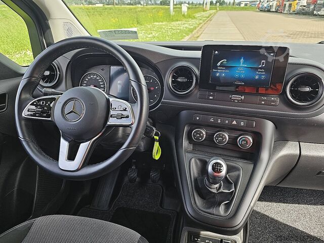 Walizka MERCEDES-BENZ CITAN 108 CDI Mbux 3-Zits Euro6 AC