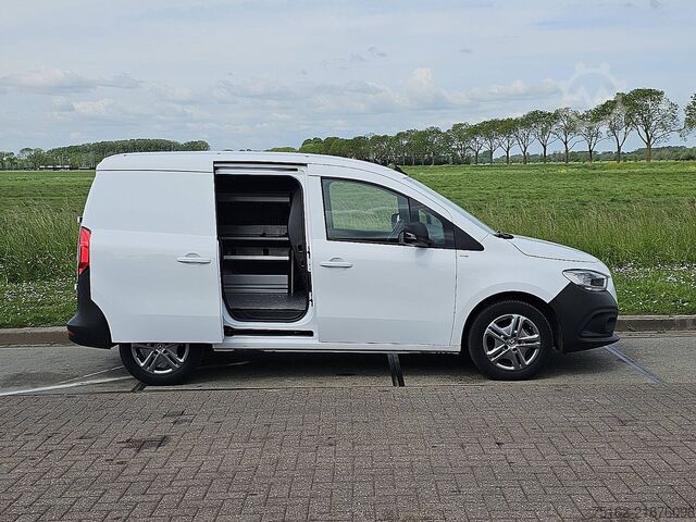 Walizka MERCEDES-BENZ CITAN 108 CDI Mbux 3-Zits Euro6 AC
