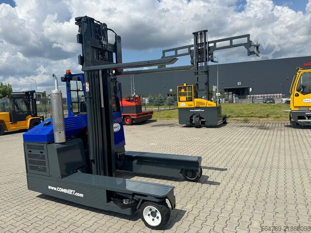 Négyirányú targoncát Combilift C3000/ Mast 7500 mm /Teleskopic forks