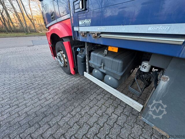 Skåpbil MERCEDES-BENZ Actros 2545 6x2 Getränkewagen