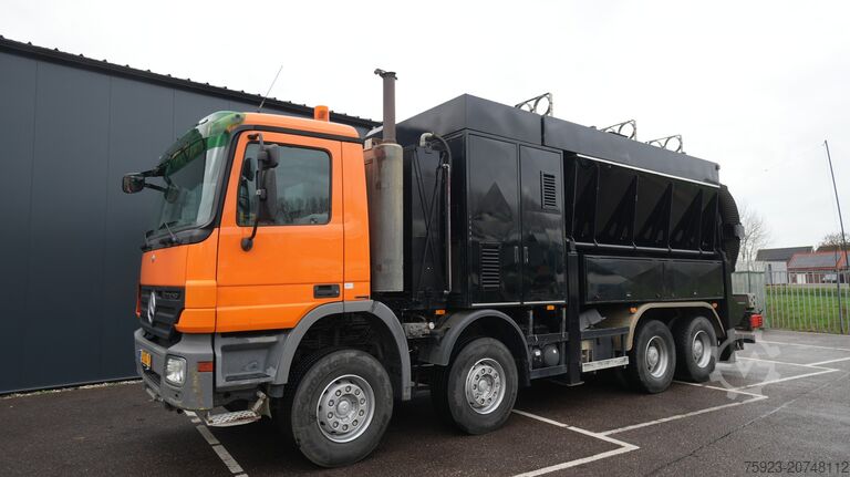 Suction vehicle Mercedes-Benz ACTROS 4144 8X4 SEWER VACUUM MANUAL GEARBOX STE...
