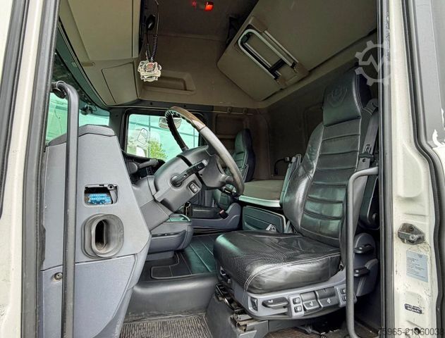 Standardowy ciągnik siodłowy SCANIA R580 V8 KING FULL OPTIONS RETARDER 2X TANKS 4-PO