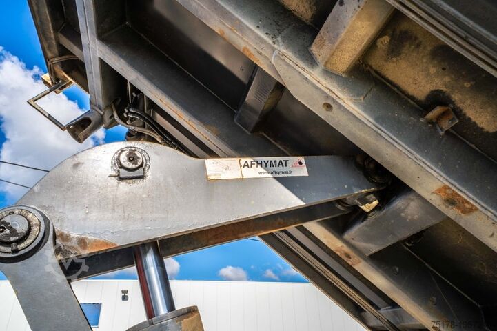 Kipper met kraan MERCEDES AXOR 2633+BIBENNE+PALFINGER 18T/m /3XHydr.