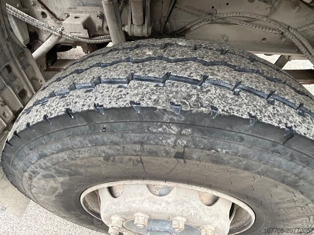 φορτηγό αναμικτήρας σκυροδέματος Astra HD9 84.50-80