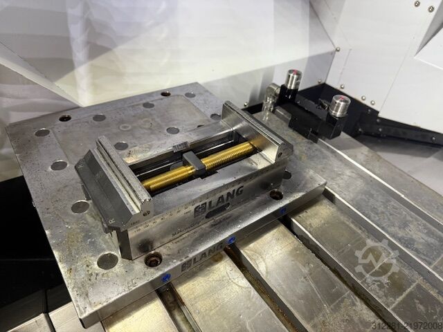 Centro di lavoro verticale DOOSAN NX 5500II