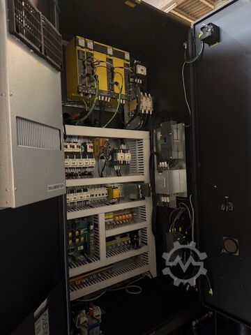 Centro di lavoro verticale DOOSAN NX 5500II