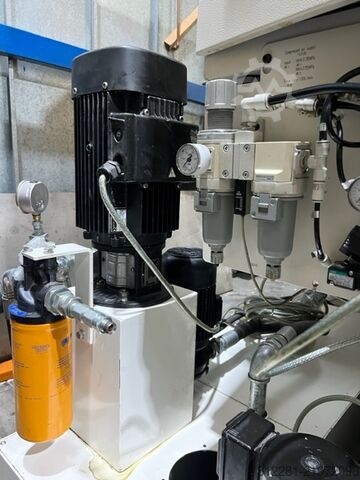 Centre d’usinage vertical FANUC ROBODRILL α-D21LiB5