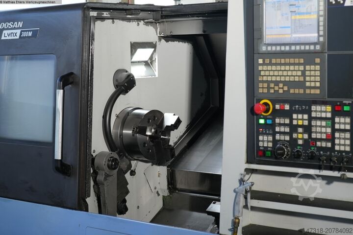 Tokarka CNC DOOSAN LYNX 300 M