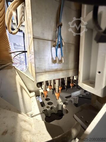 Függőleges megmunkáló központ WEEKE BHX500 Optimat