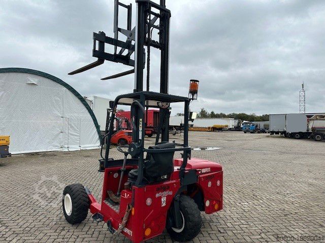 Carrello elevatore MOFFETT M4 25.3, Mitnahmestapler, 2.500kg, 3m Hubhöhe