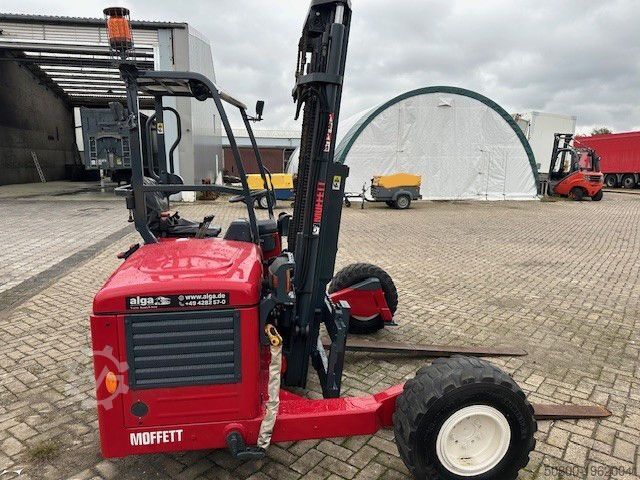 Carrello elevatore MOFFETT M4 25.3, Mitnahmestapler, 2.500kg, 3m Hubhöhe