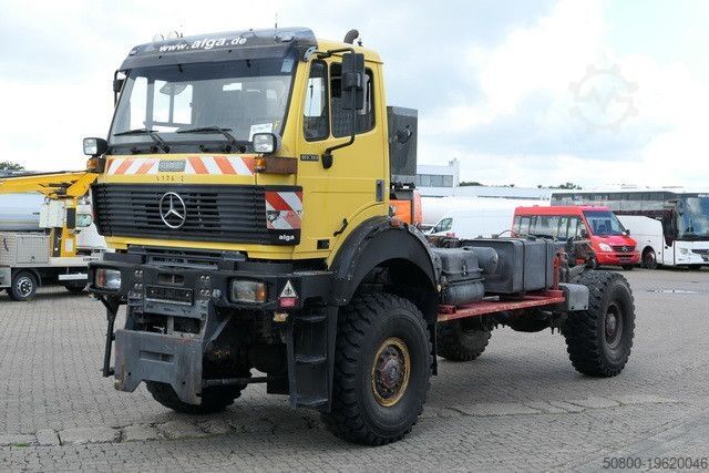 Mások MERCEDES-BENZ 1838 AK 4x4, Allrad, Einzelbereifung, Wenig KM