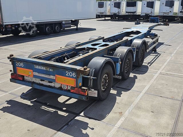 Containertransport RENDERS CHASSIS PORTMASTER