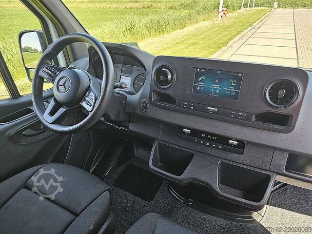 Camioneta familiar de techo alto MERCEDES-BENZ SPRINTER 317 L3H2 Maxi Mbux Euro6