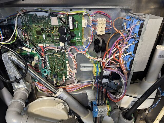 Multifunktionell lutande stekpanna Rational VCC 311 Dynamic