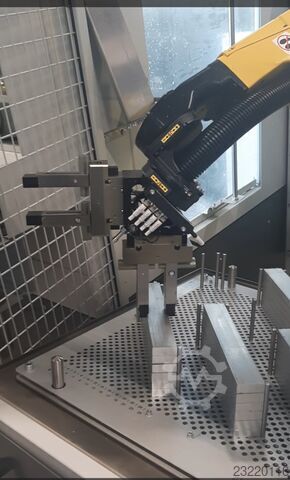 Cellule robotisée FANUC pour l’asservissement de machines CNC Teximp d.o.o. URC-12