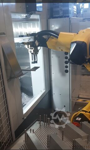 CNC-machinebelading met FANUC-robotcel Teximp d.o.o. URC-12
