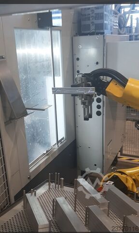 CNC-machinebelading met FANUC-robotcel Teximp d.o.o. URC-12