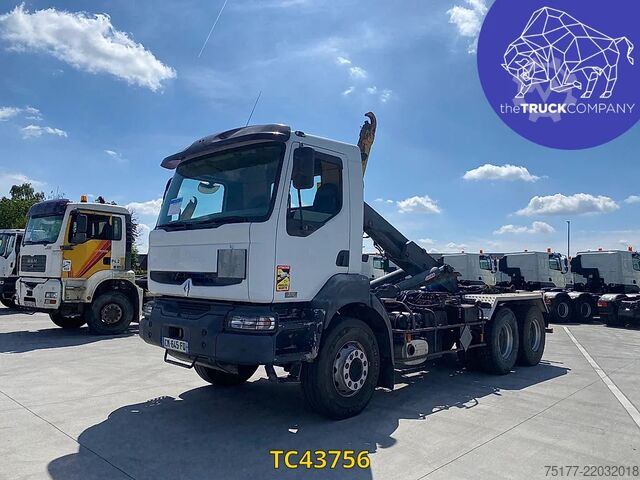 Μεταφορά εμπορευματοκιβωτίων Renault Kerax 370