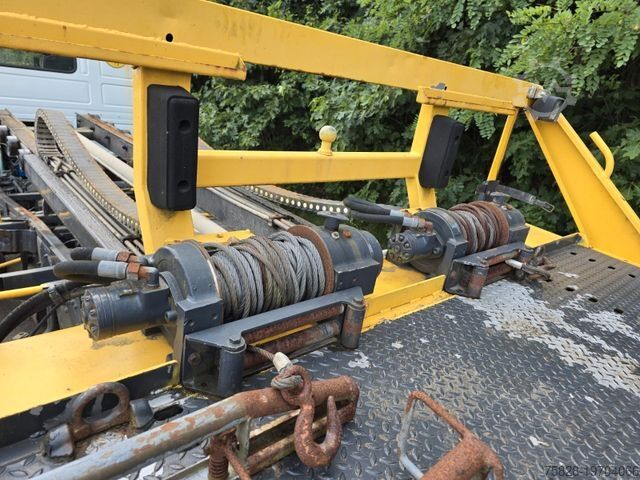 Dépanneuse SCANIA mit  Schiebeplateau Fiault + 2x Seilwinde
