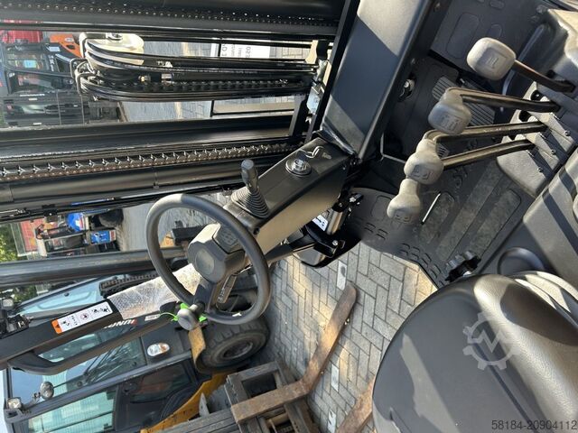 Elektrisk 3 -hjulet gaffeltruck EP CPD15TVL