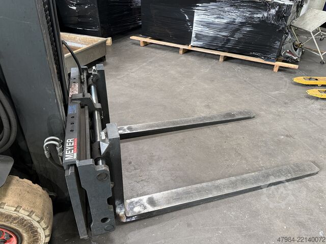 Heftruck LINDE E 30-01